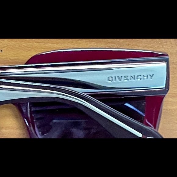 Timeless Givenchy  sunglasses - Picture 6 of 16